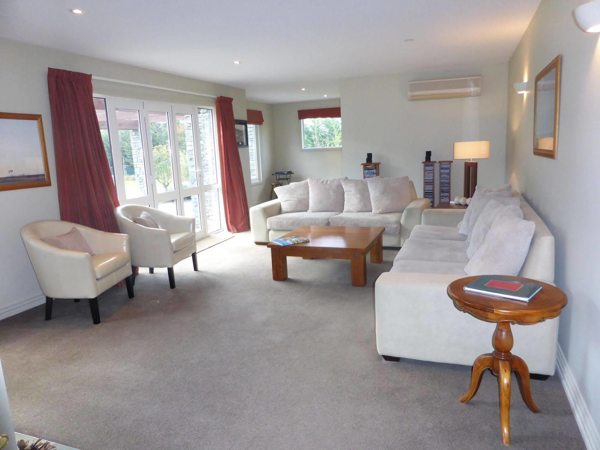 Queenstown Country Lodge Lake Hayes Ngoại thất bức ảnh